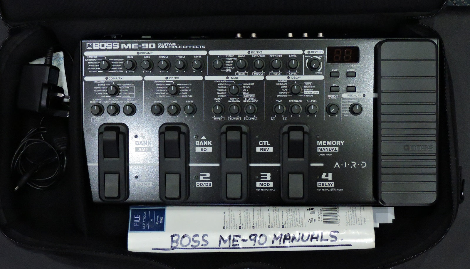 Boss ME-90 Guitar Multi-FX Processor with Boss Carry Bag and PSU - Used