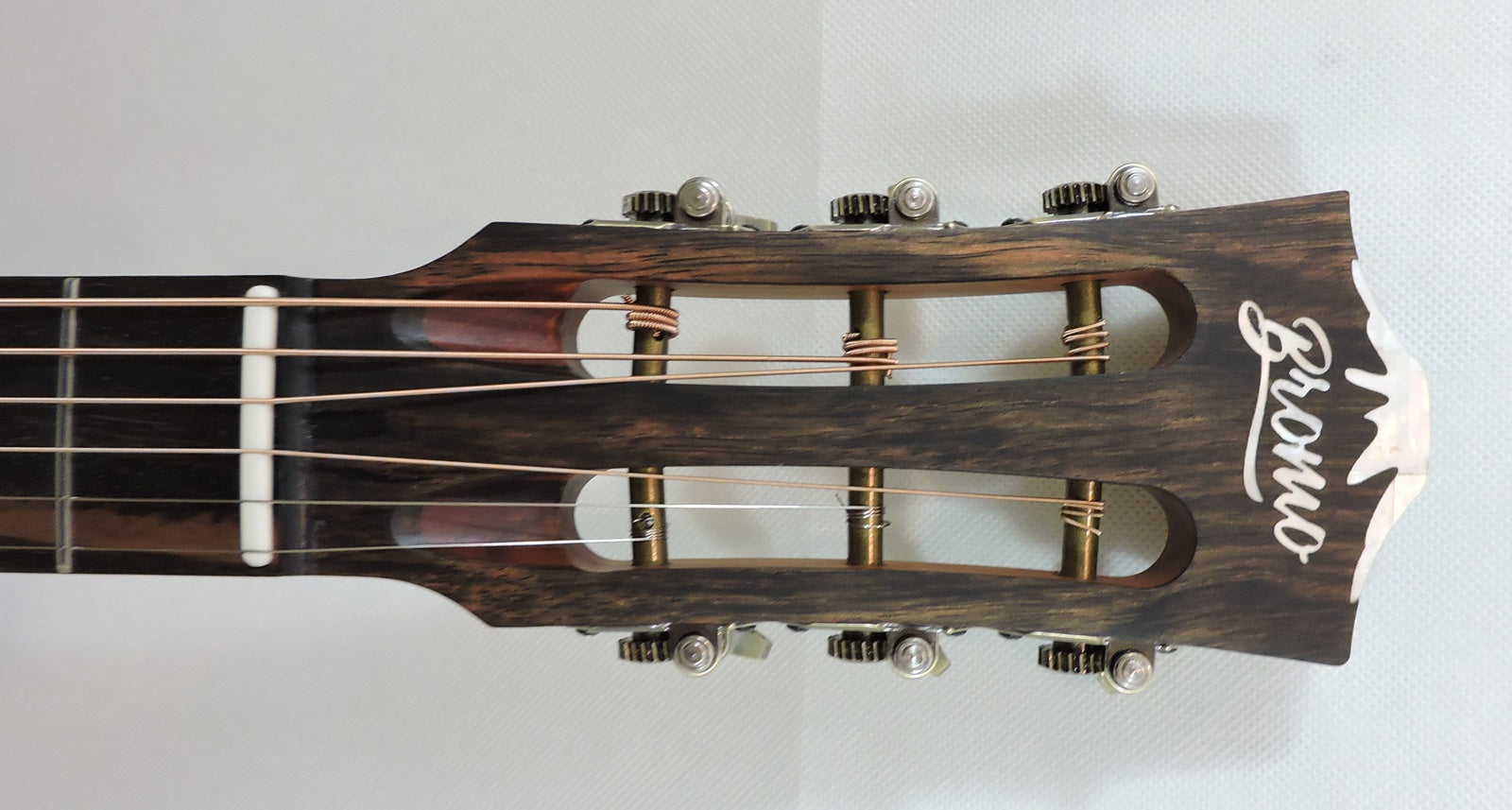 Bromo BAR6E Parlour Guitar. All Solid