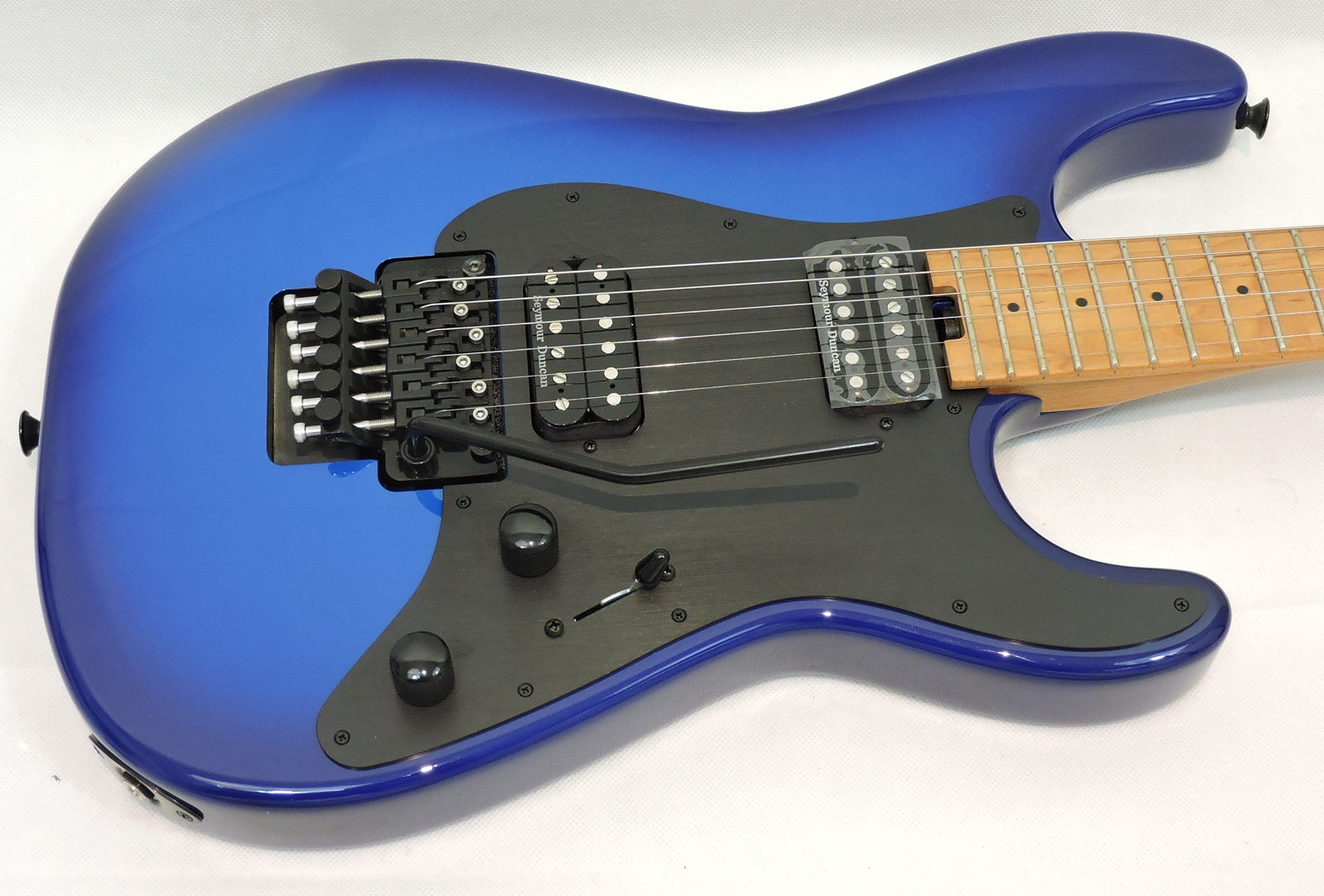Charvel Pro-Mod Plus So-Cal Style 1 HH FR CM, Blue Burst