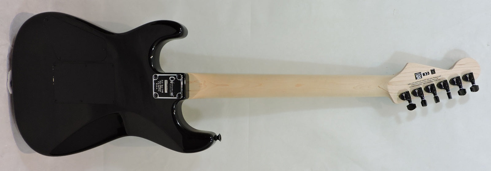 Charvel Pro-Mod San Dimas® Style 1 HH FR MPL, Maple Fingerboard, Gloss Black