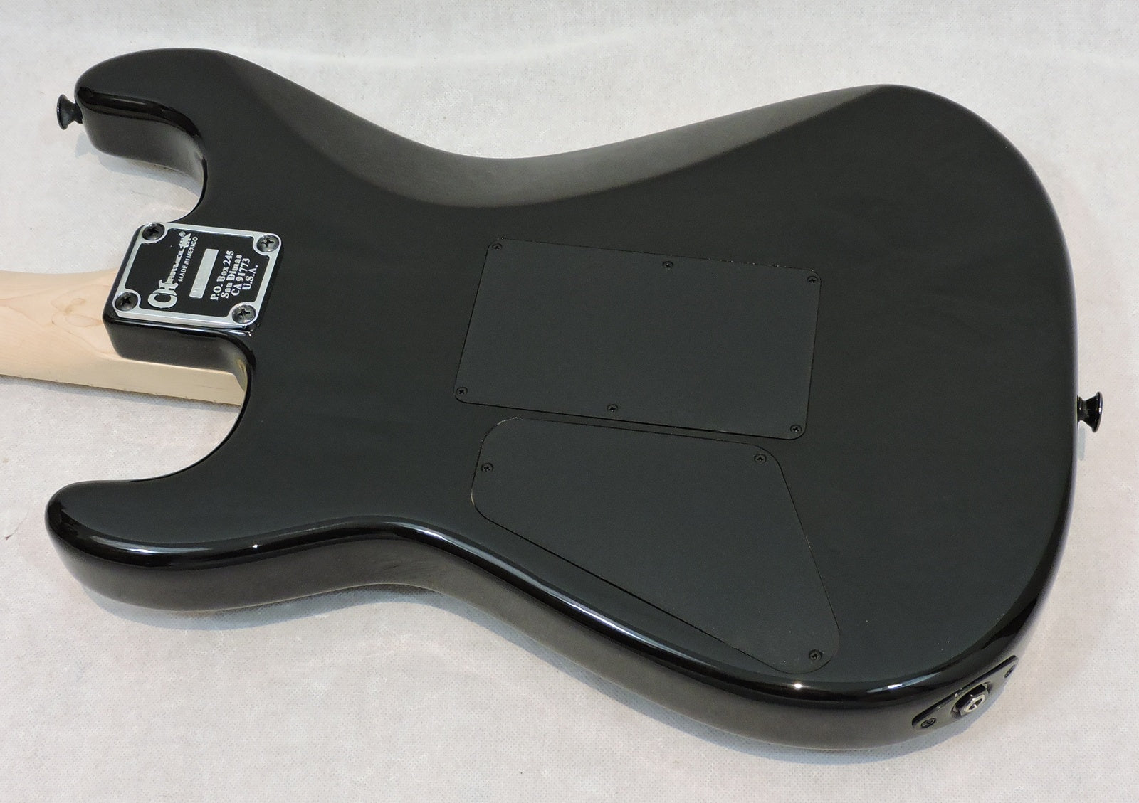 Charvel Pro-Mod San Dimas® Style 1 HH FR MPL, Maple Fingerboard, Gloss Black