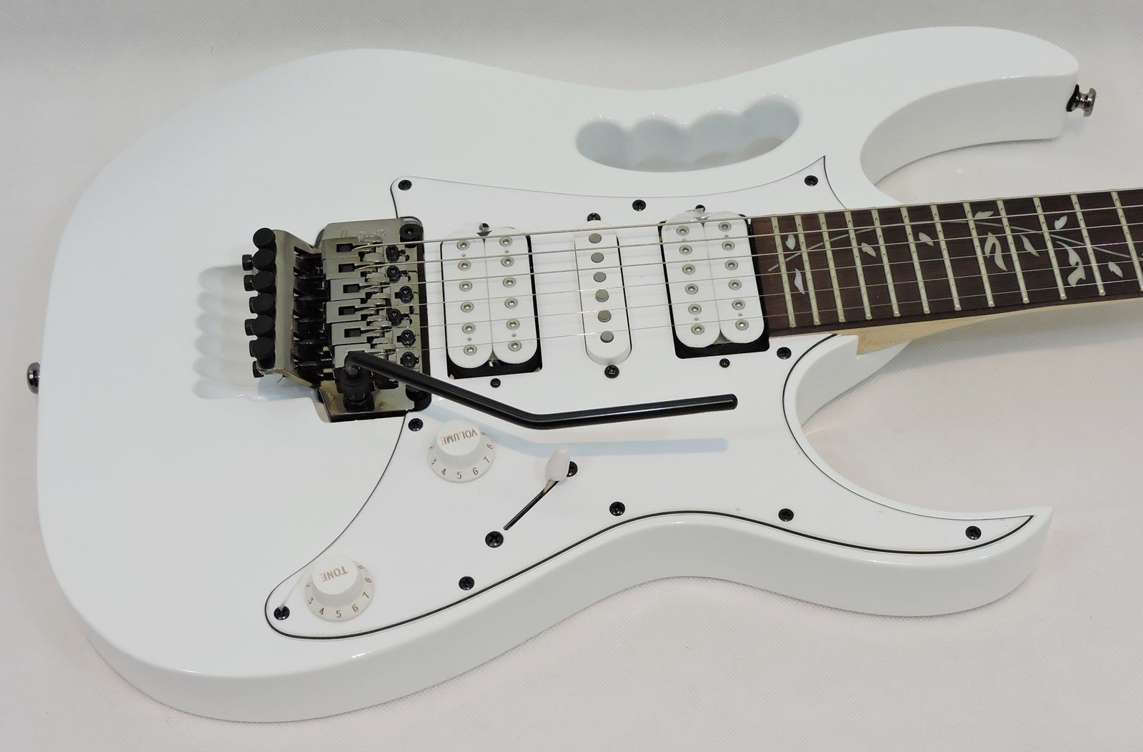 Ibanez JEMJR-WH Steve Vai, White
