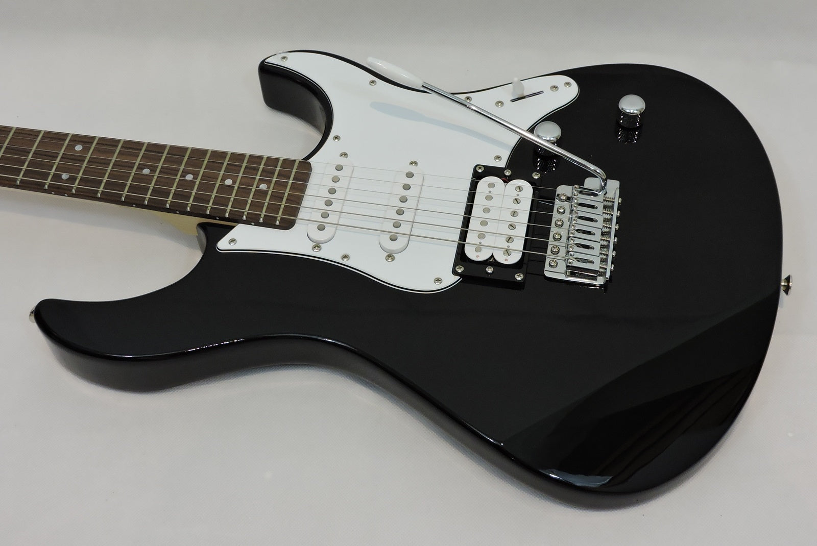 Yamaha Pacifica 112V - Used