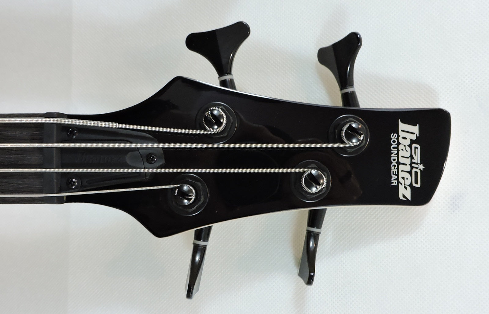 Ibanez GSR200B-WNF Walnut Flat