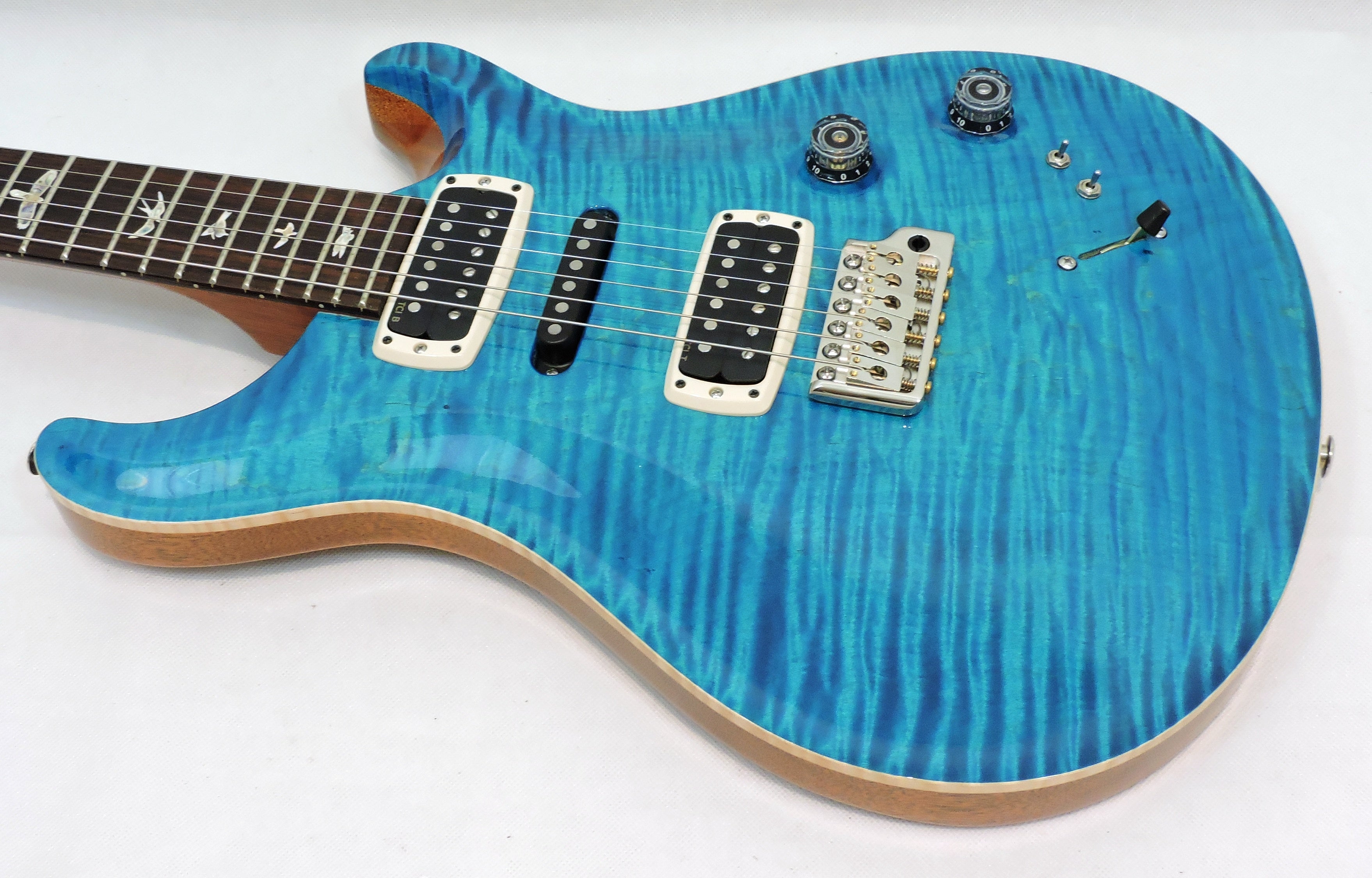 PRS Modern Eagle V with ONE-PIECE TOP Carroll Blue