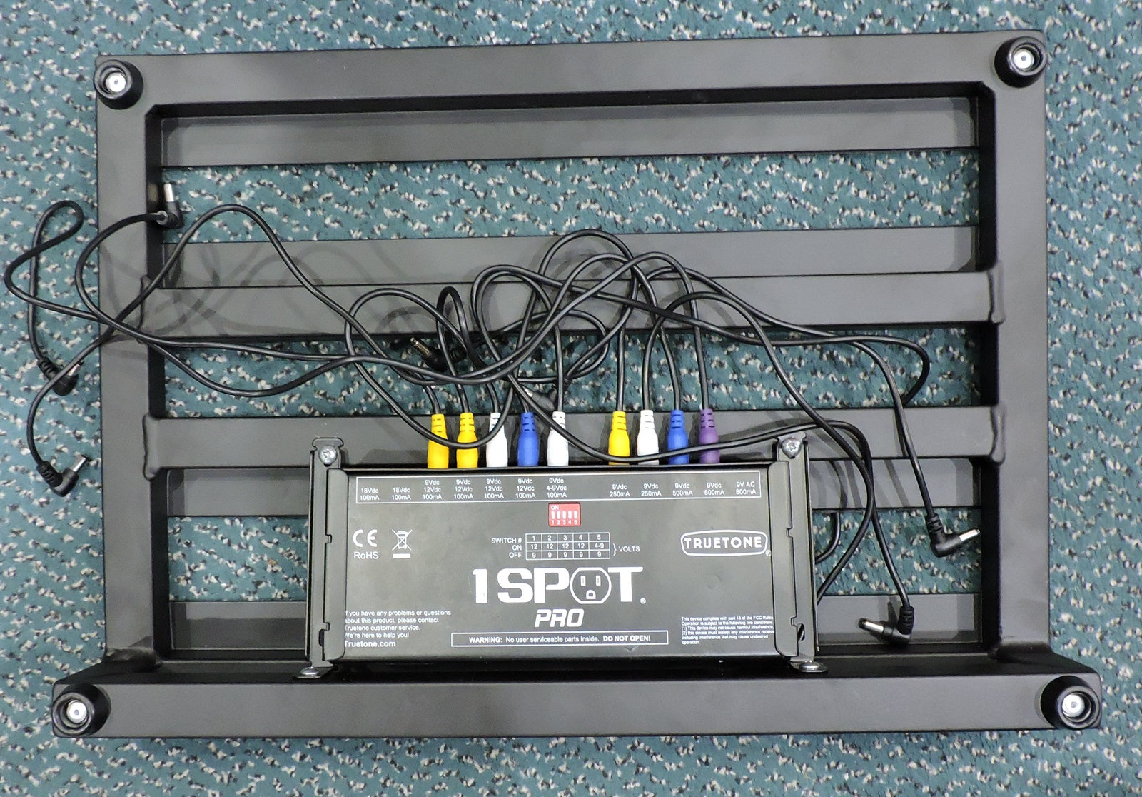 Pedaltrain Classic JR Pedal Board with Trutone CS12 Pro Power Supply - Used