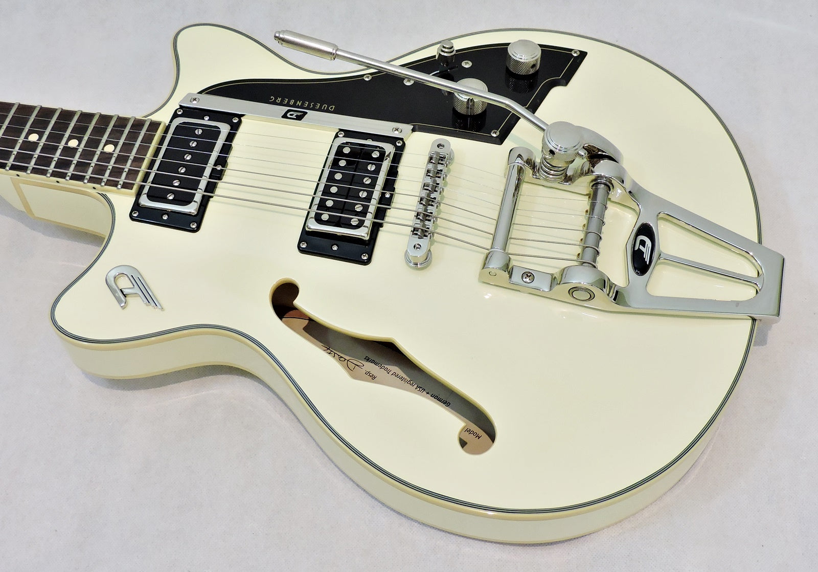 Duesenberg Starplayer TV Fullerton. Vintage White