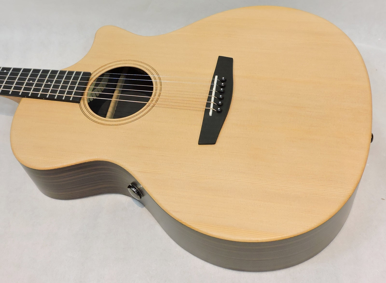 Enya EGA-X1 Pro EQ Electro- Acoustic Guitar With Effects