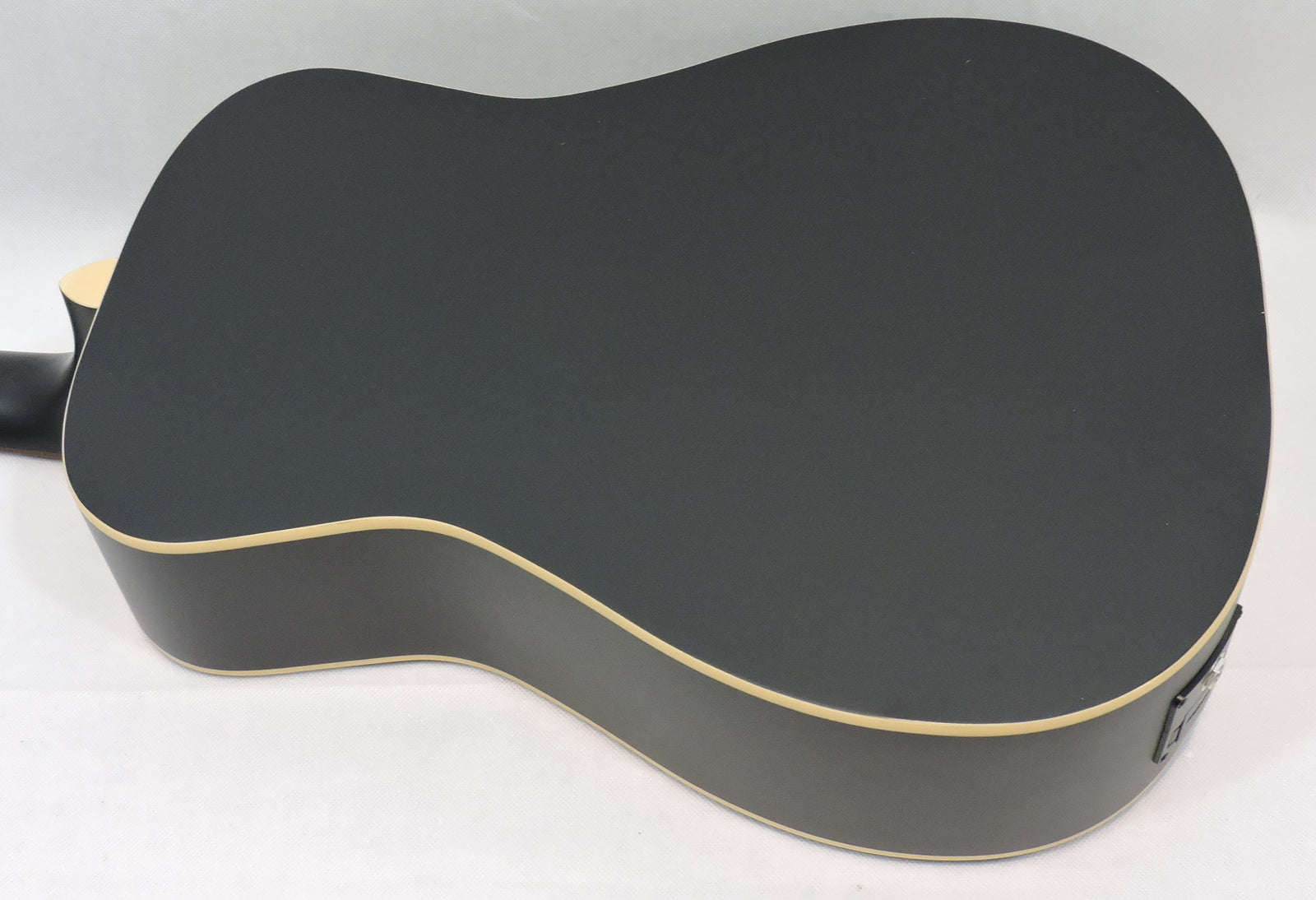 Fender 'Joe Strummer Campfire' Matte Black