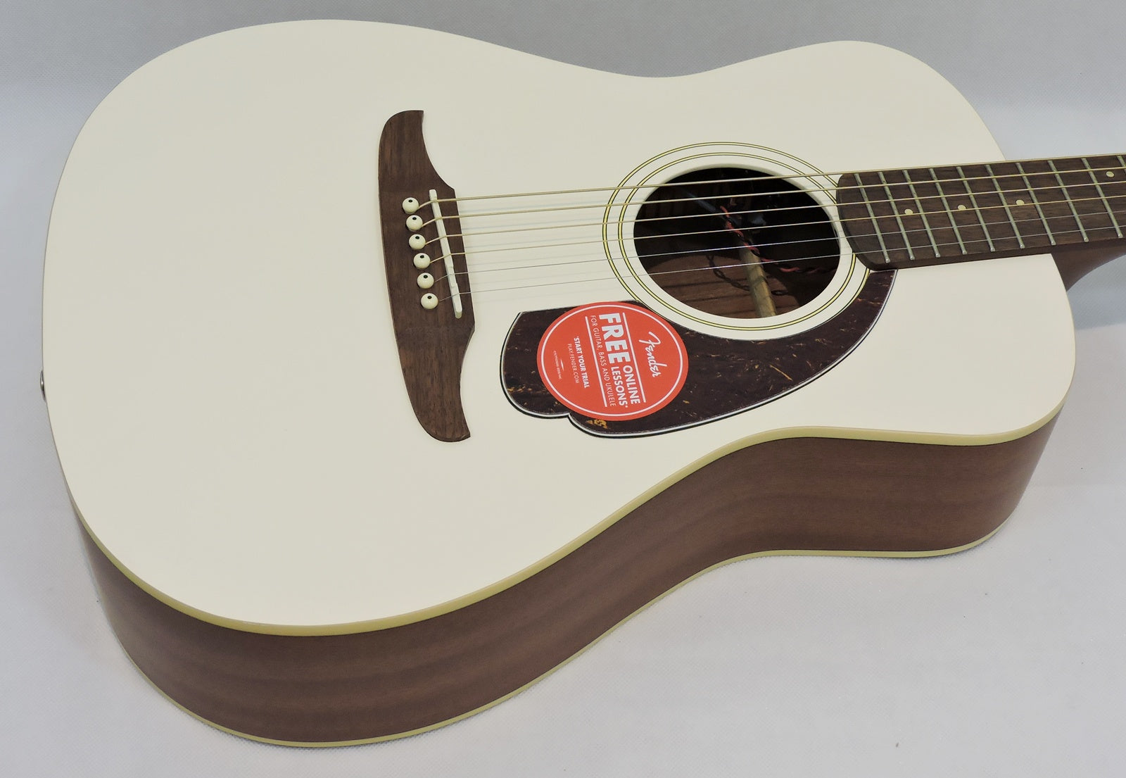 Fender Malibu Player Olympic White