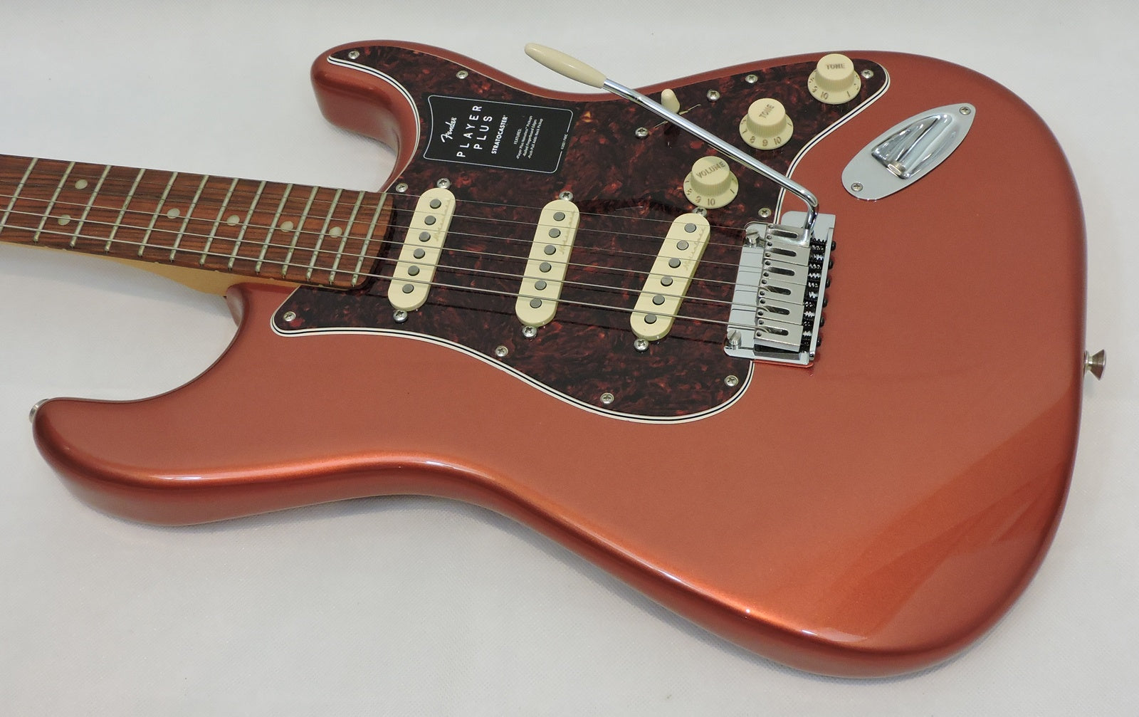 Fender Player Plus Stratocaster Aged Candy Apple Red. Ex-Demo
