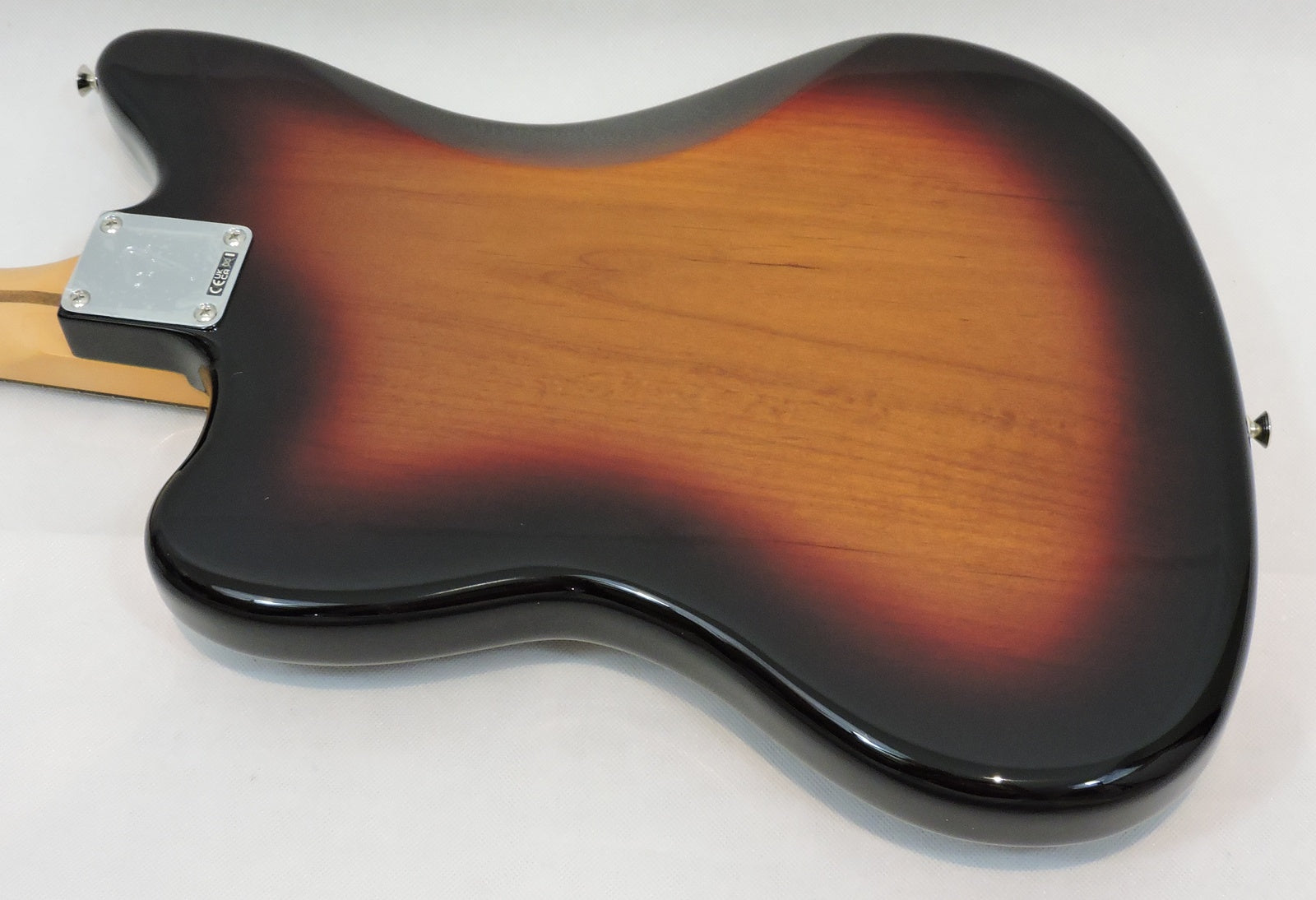 Fender Player II Jazzmaster®, Rosewood Fingerboard, 3-Tone Sunburst