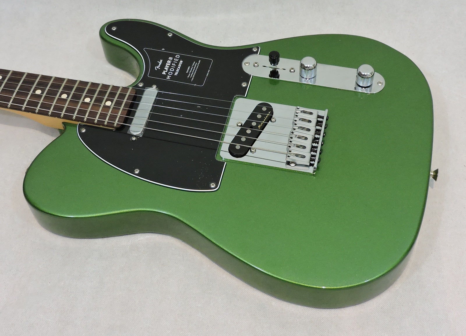 Fender Player II Modified Telecaster®, Rosewood Fingerboard, Harvest Green Metallic