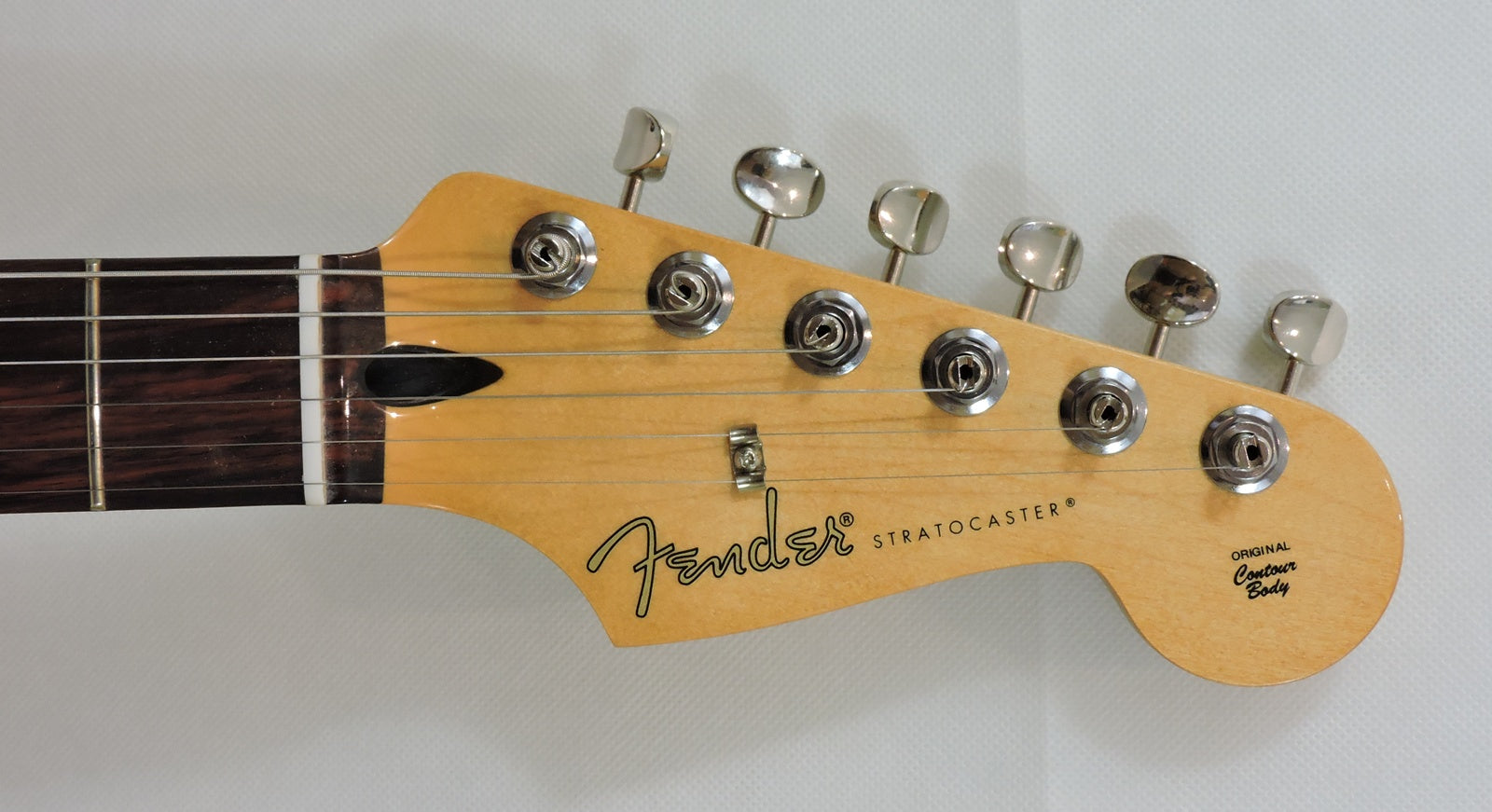 Fender Player II Stratocaster HSS, Rosewood Fingerboard, Transparent Cherry Burst