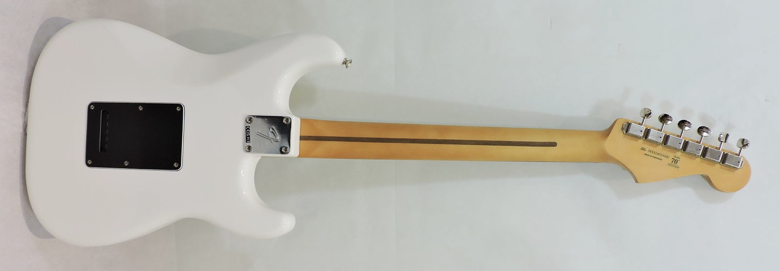 Fender Player II Stratocaster® Left-Hand, Rosewood Fingerboard, Polar White