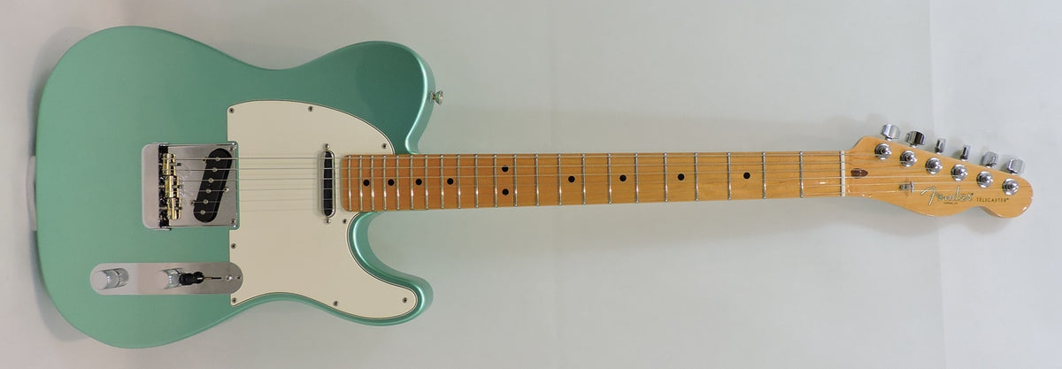 Fender American Professional Telecaster Mystic Sea Foam