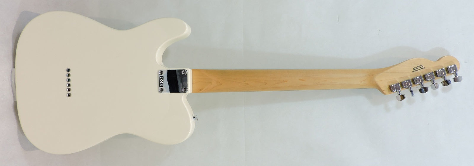 Fender Standard Telecaster, Laurel Fingerboard, White Pickguard, Olympic White