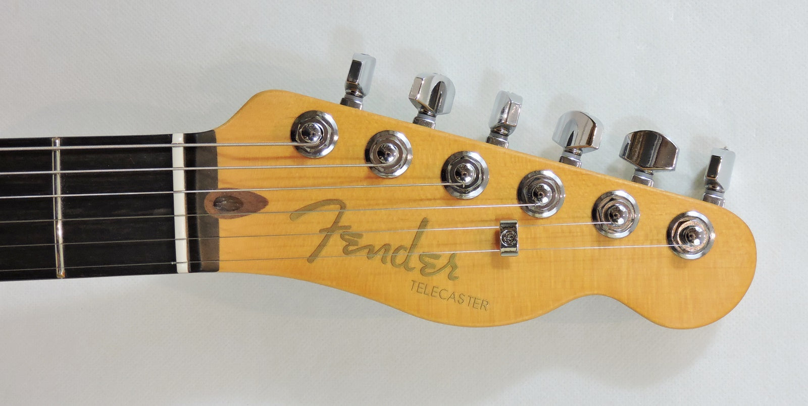 Fender American Ultra II Telecaster®, Ebony Fingerboard, Texas Tea