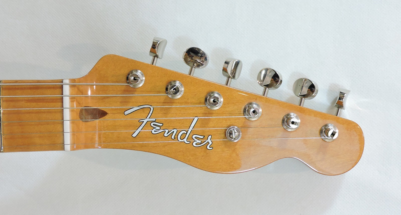Fender Vintera® II '50s Nocaster® Blackguard Blonde Maple Neck