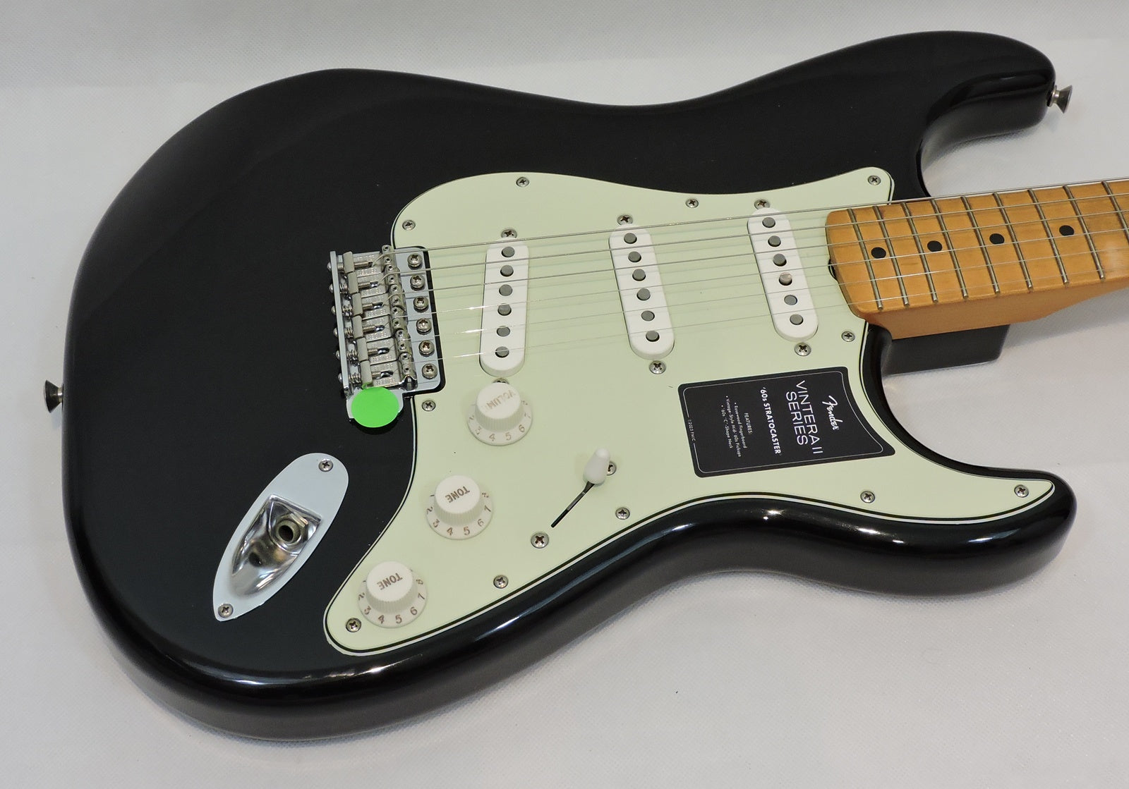 Fender Limited Edition Vintera II Road Worn '60s Stratocaster Black