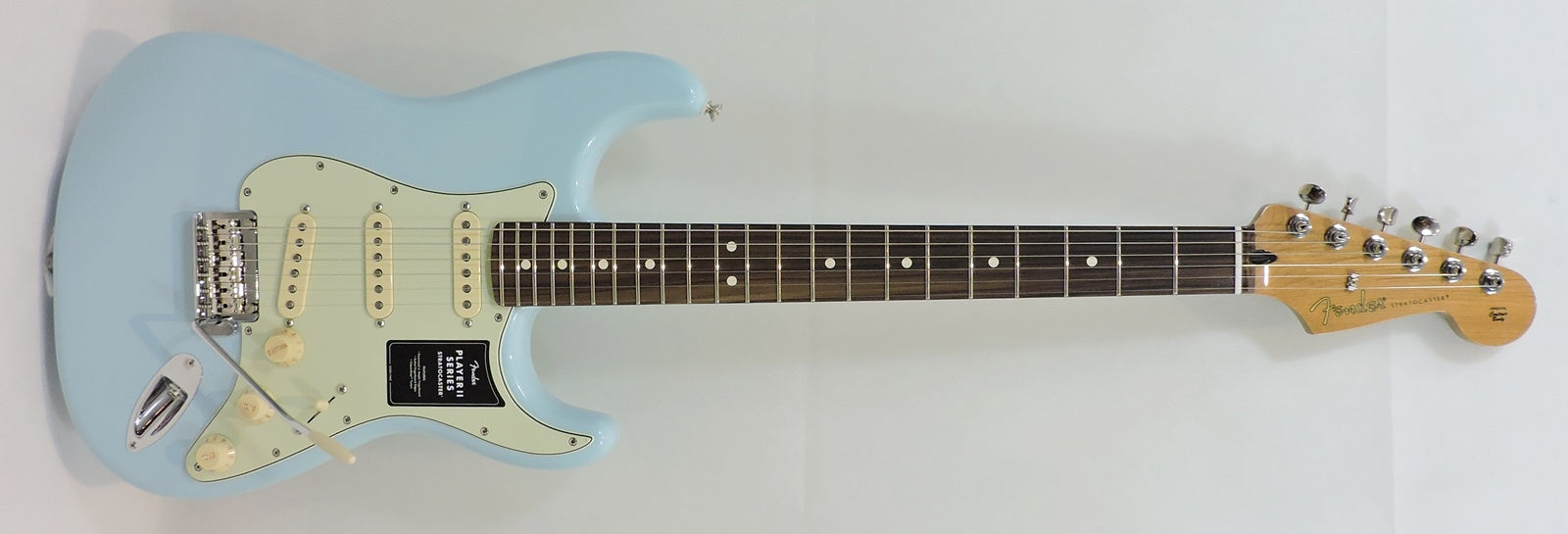 Fender Limited Edition Player II Stratocaster®, Rosewood Fingerboard, Sonic Blue