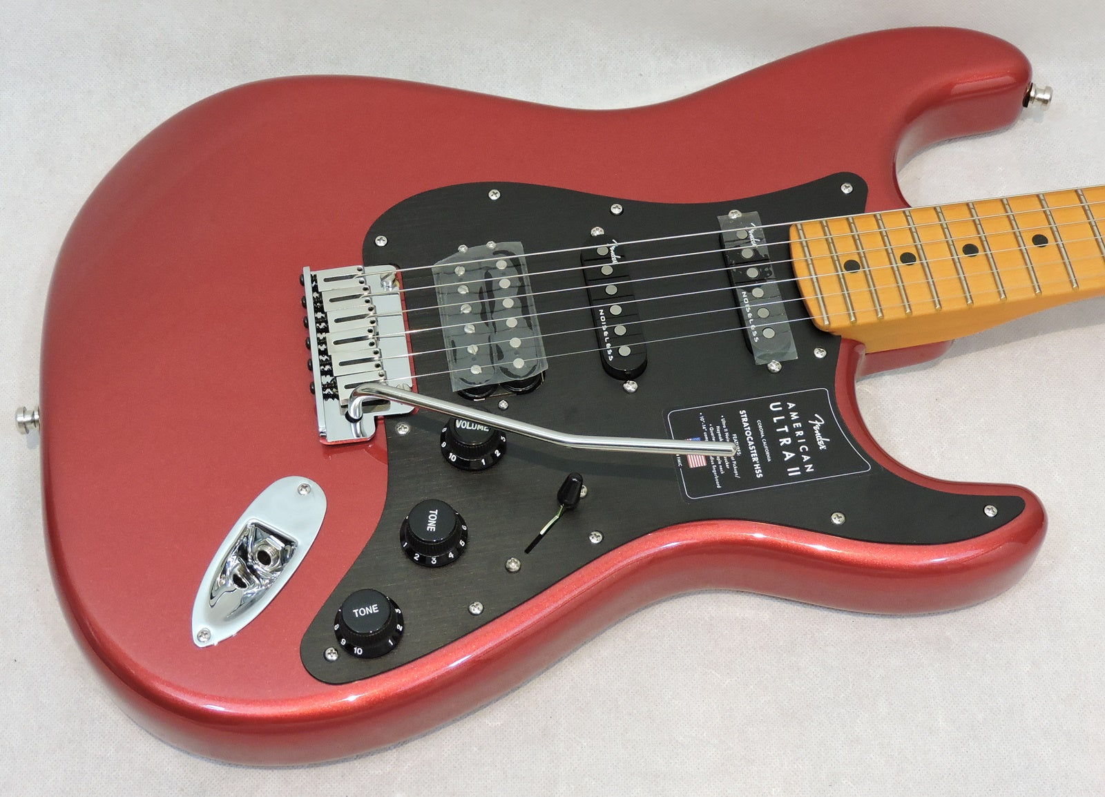 Fender American Ultra II Stratocaster® HSS, Maple Fingerboard, Sinister Red