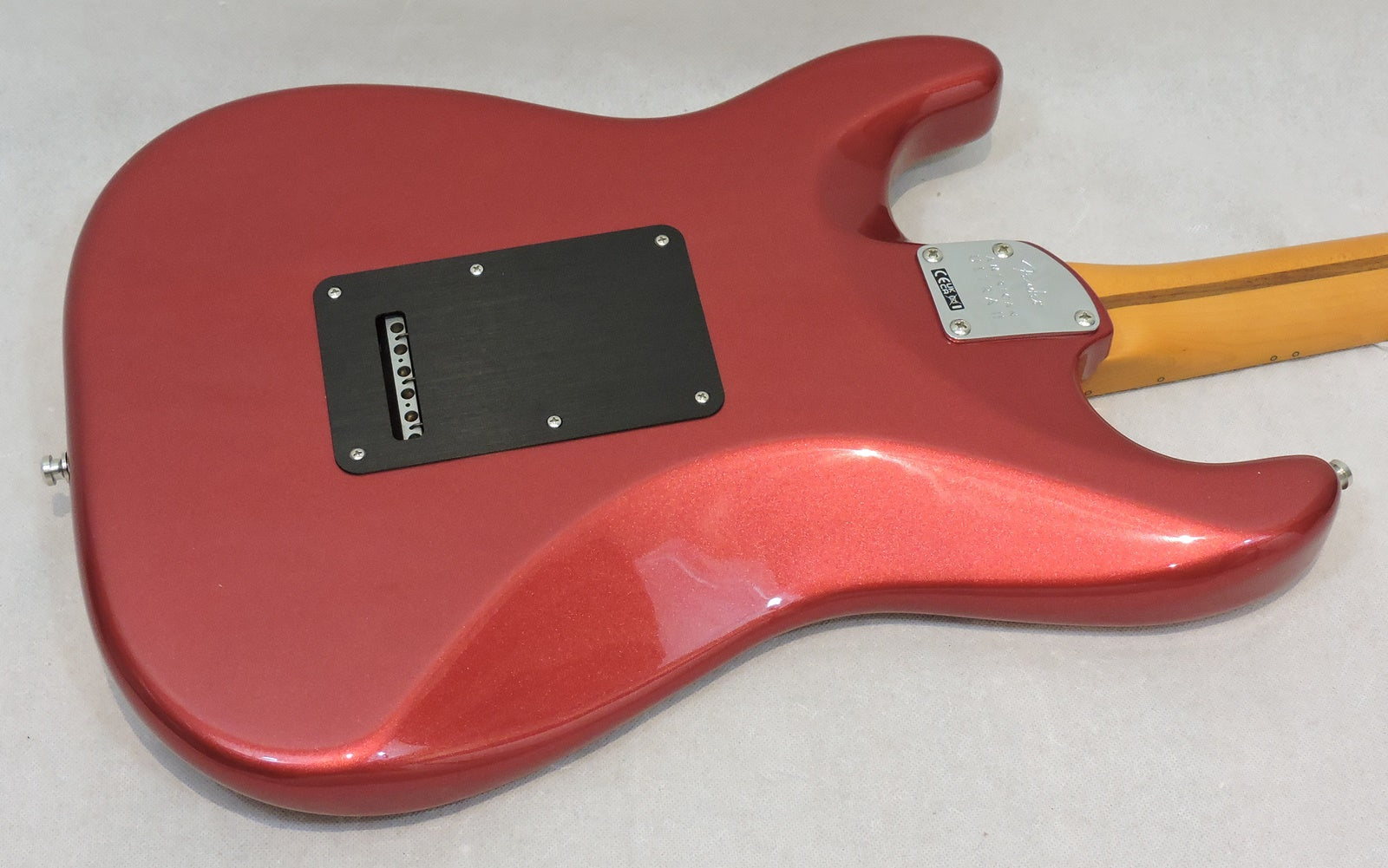 Fender American Ultra II Stratocaster® HSS, Maple Fingerboard, Sinister Red