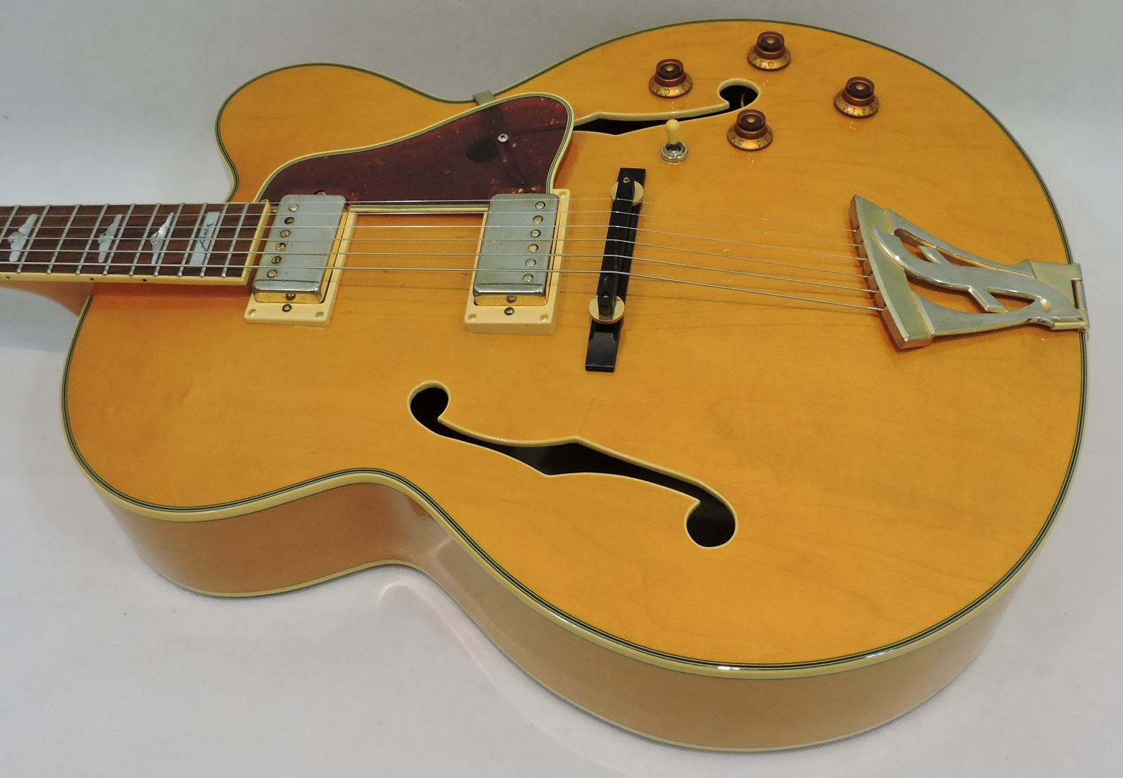 Fenix Archtop Jazz Guitar. Made in Korea - Used