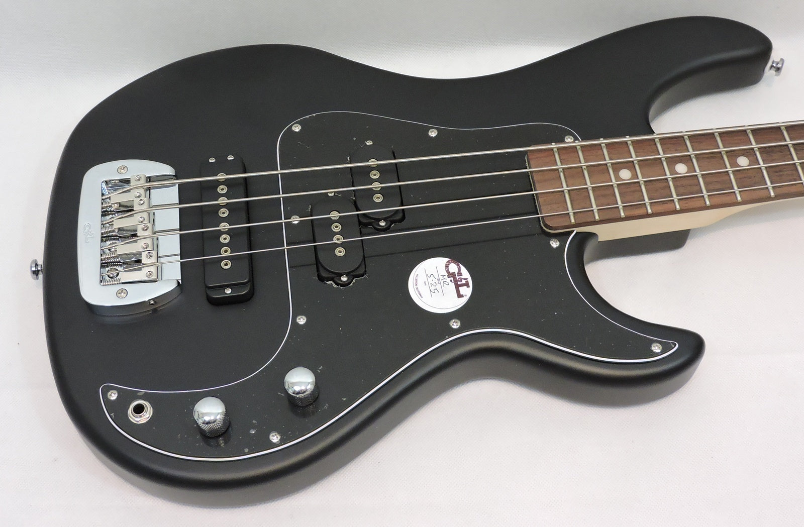 G&L Tribute SB-2 Bass. Black Frost – Langley Guitar Centre