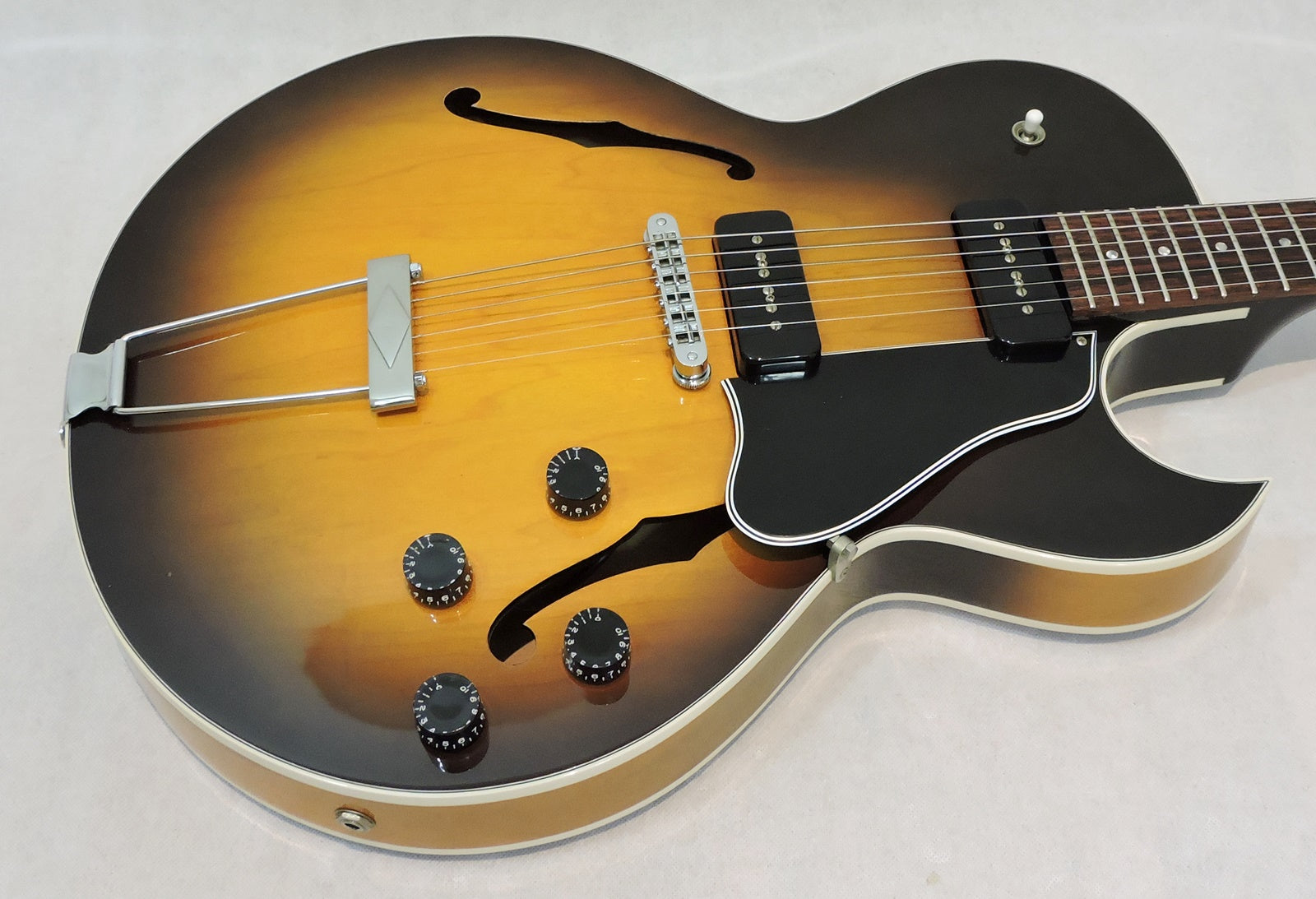 Gibson ES-135 1992 - Used – Langley Guitar Centre