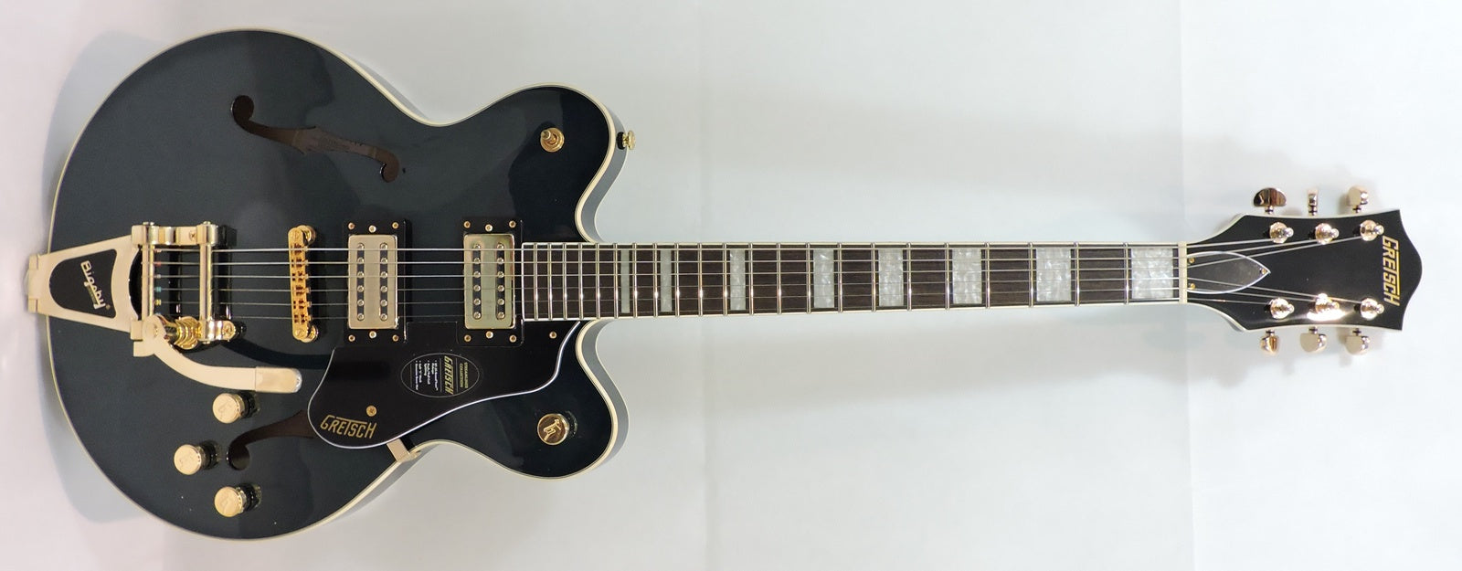 Gretsch G2622TG Streamliner™ Center Block Double-Cut with Bigsby® Ltd. Edition, Midnight Sapphire