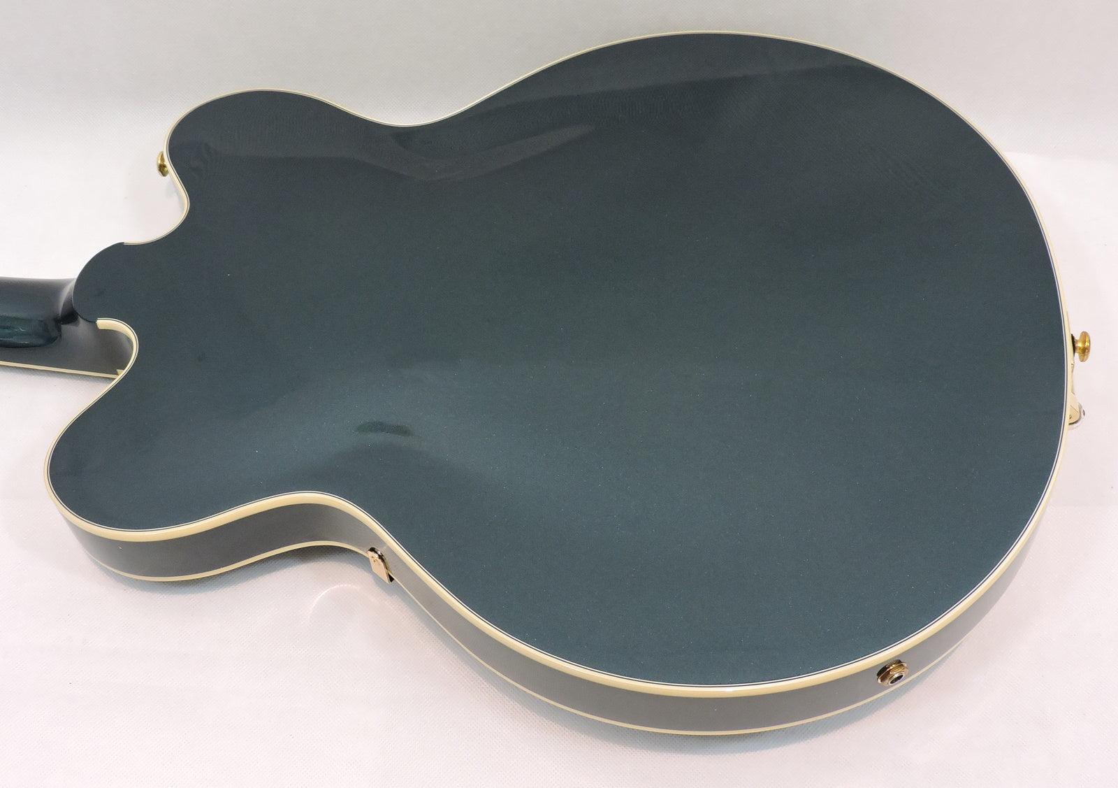 Gretsch G2622TG Streamliner™ Center Block Double-Cut with Bigsby® Ltd. Edition, Midnight Sapphire