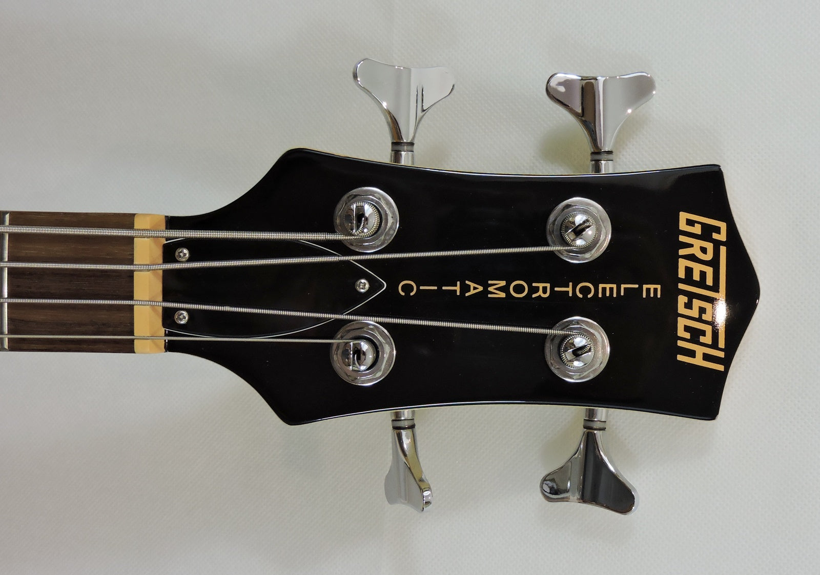 Gretsch G2229B Electromatic Junior Jet II Short Scale Bass. Walnut Stain - Used