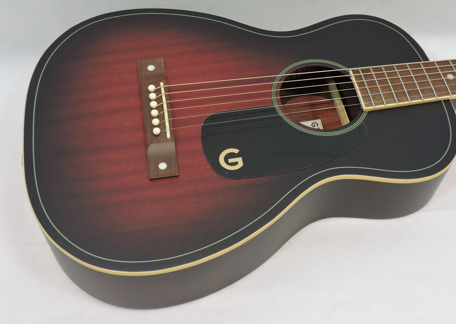 Gretch Jim Dandy アコースティックギター　G9500-2SB Gretsch Jim Dandy™ Parlour. Deep Cherry Burst – Langley Guitar Centre