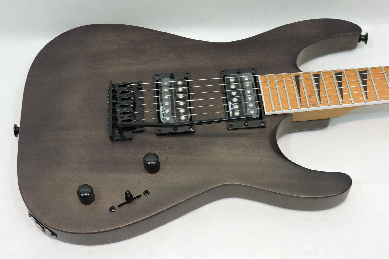 Jackson JS Series Dinky Arch Top JS24 DKAM Black Stain