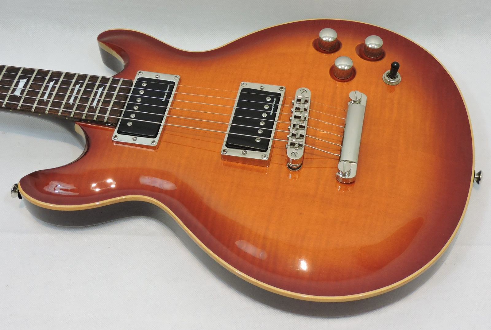 Lag Roxane R500 - Used