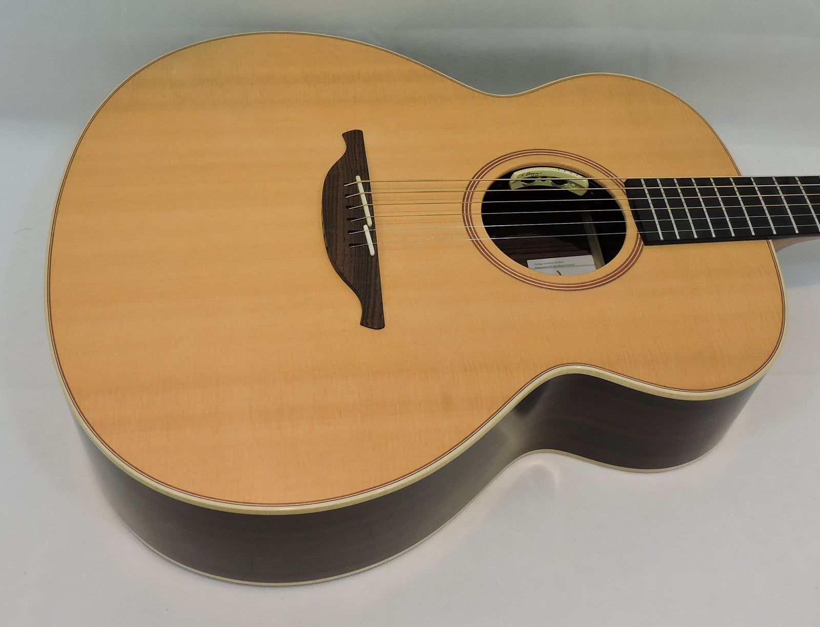 Lowden 0-32 with LR Baggs - Used
