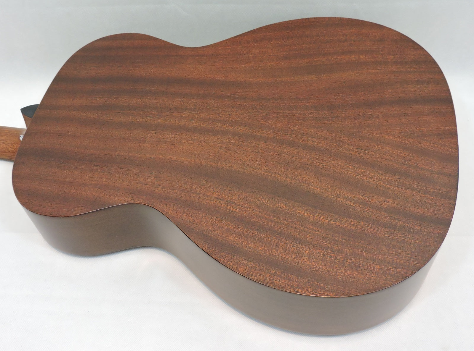 Martin Road Series Retro 000-10E, Sapele