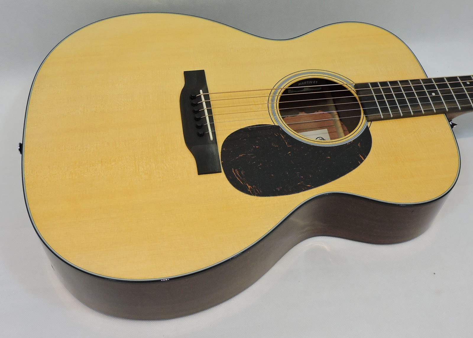 Martin Road Series Retro 000-12E