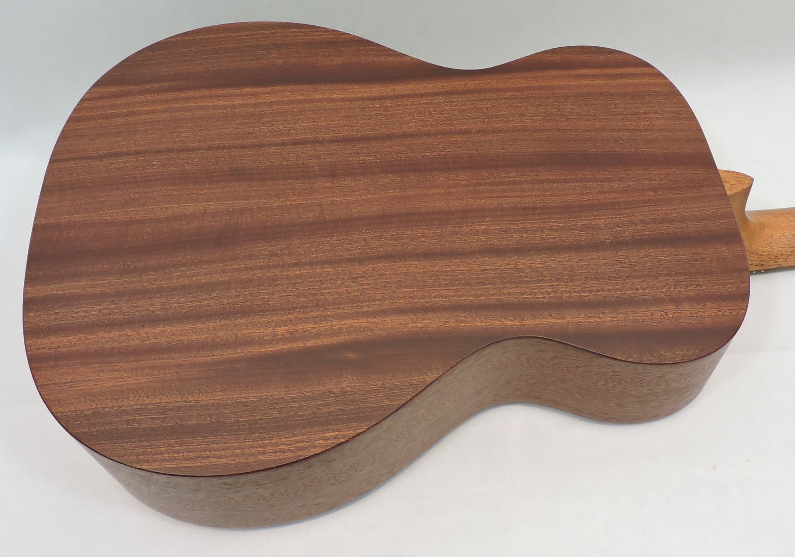 Martin 000 Jr E Sapele