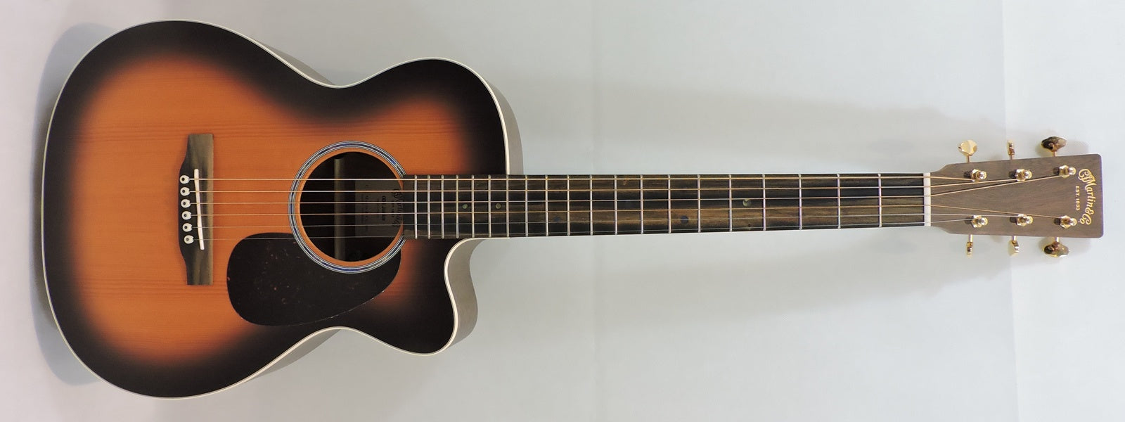 Martin 000 Jr Walnut Burst