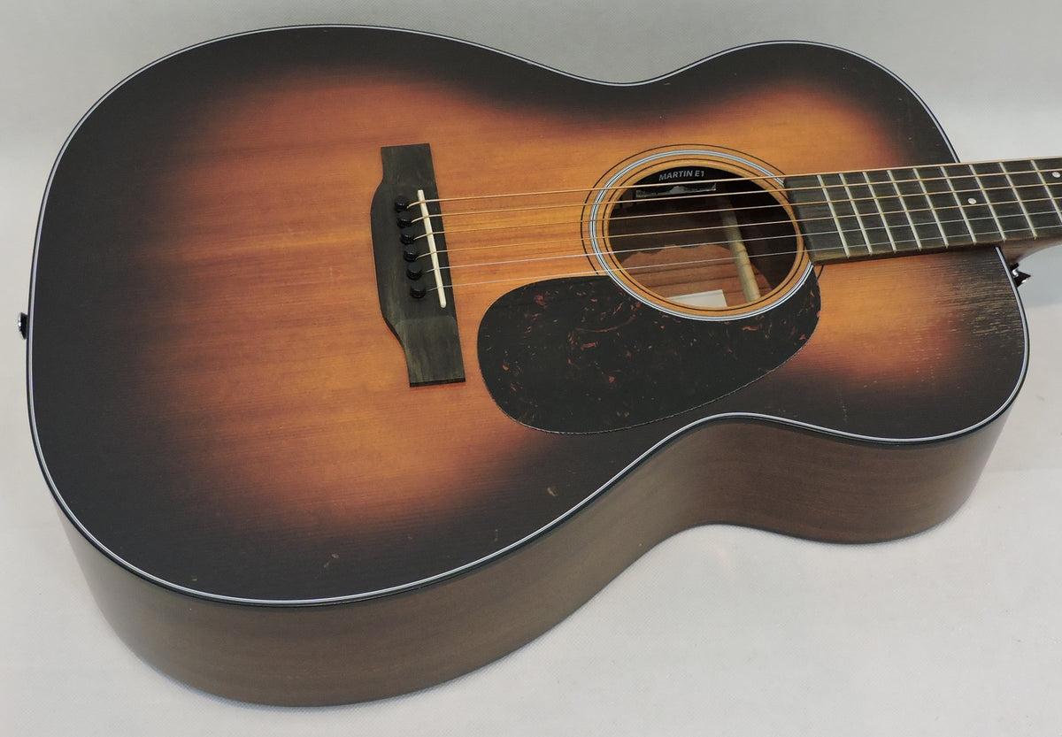 Martin 00-10E Joe Bonamassa Retro