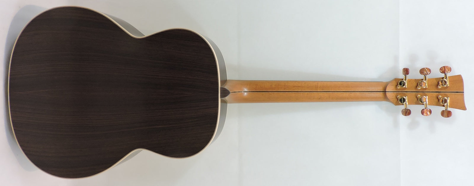 McIlroy AG30 Hand Made Acoustic Guitar