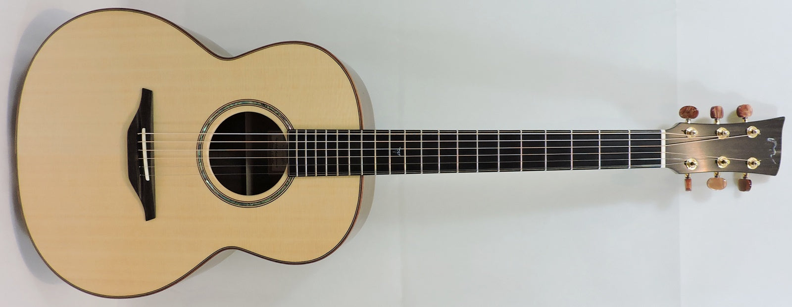 McIlroy AG60 Handmade Acoustic Guitar