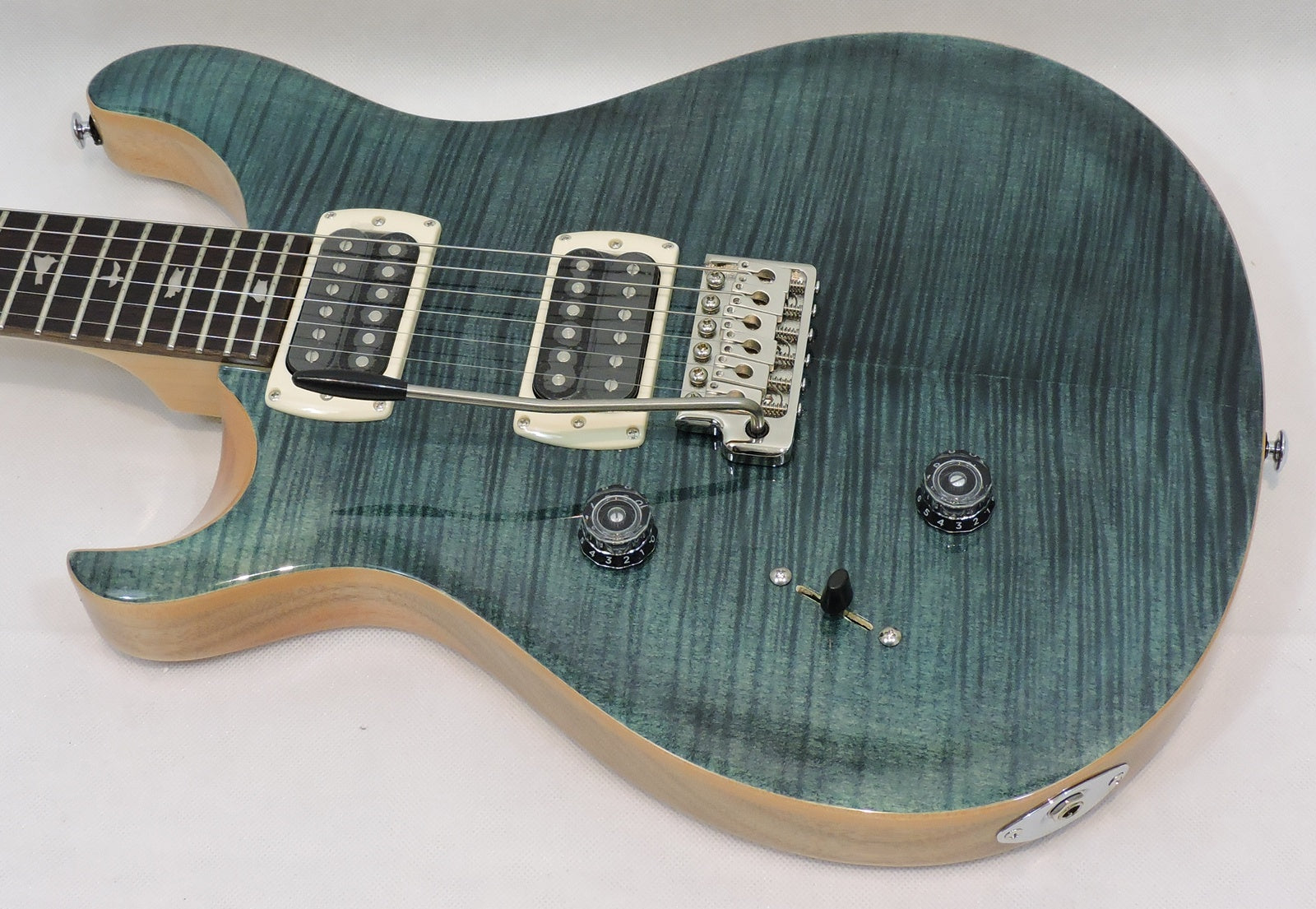 PRS SE Custom 24 'Lefty', Slate Blue. 2026 Model Left Handed
