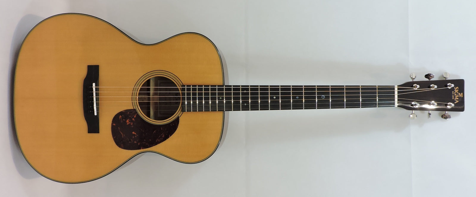 Sigma S000M-18 Natural