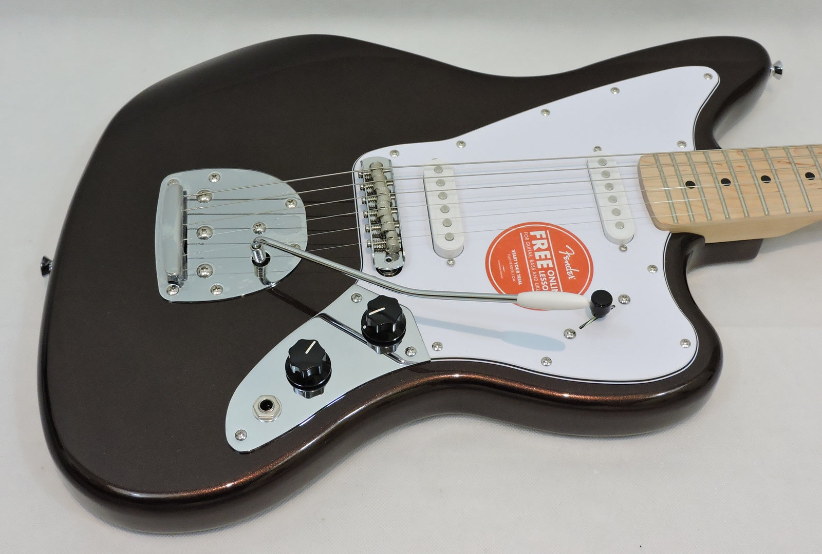 Squier Affinity Series Jaguar, Maple Fingerboard, Mystic Metallic Brown
