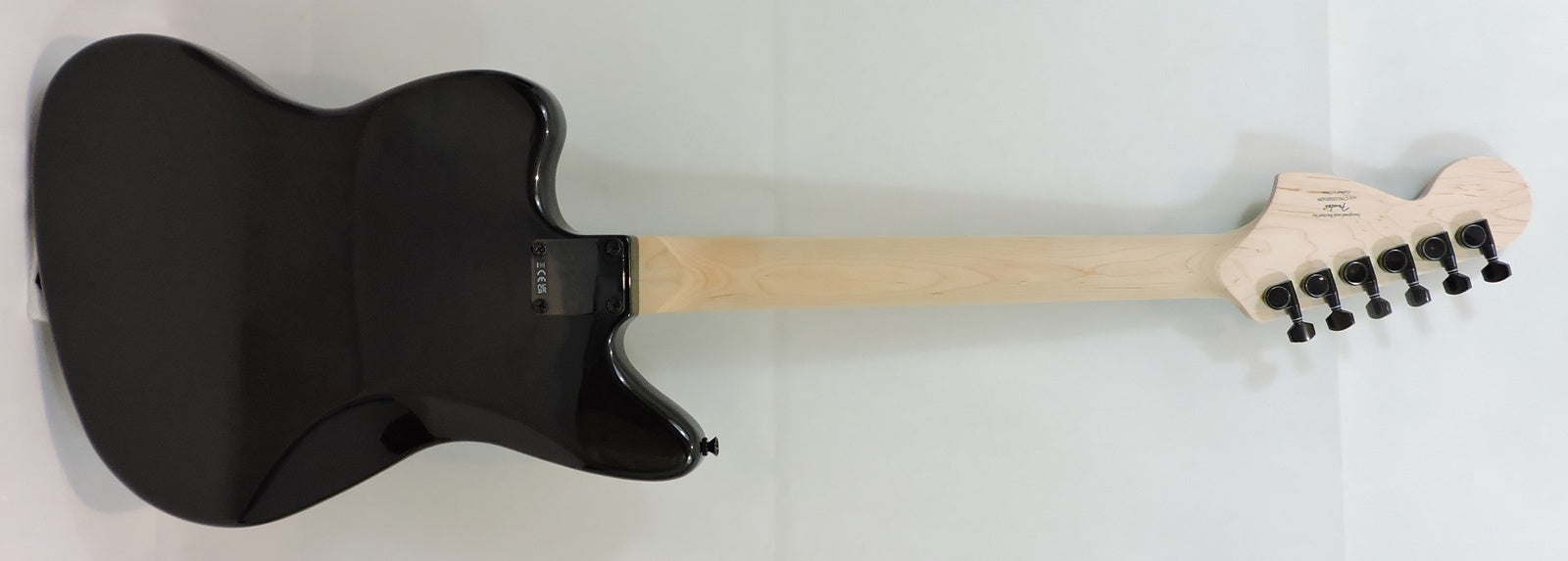 Squier FSR Affinity Jaguar, Laurel Fingerboard, Metallic Black