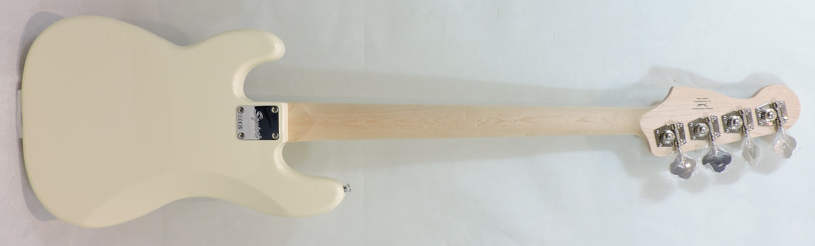 Squier Affinity Series™ Precision BASS® PJ. Olympic White