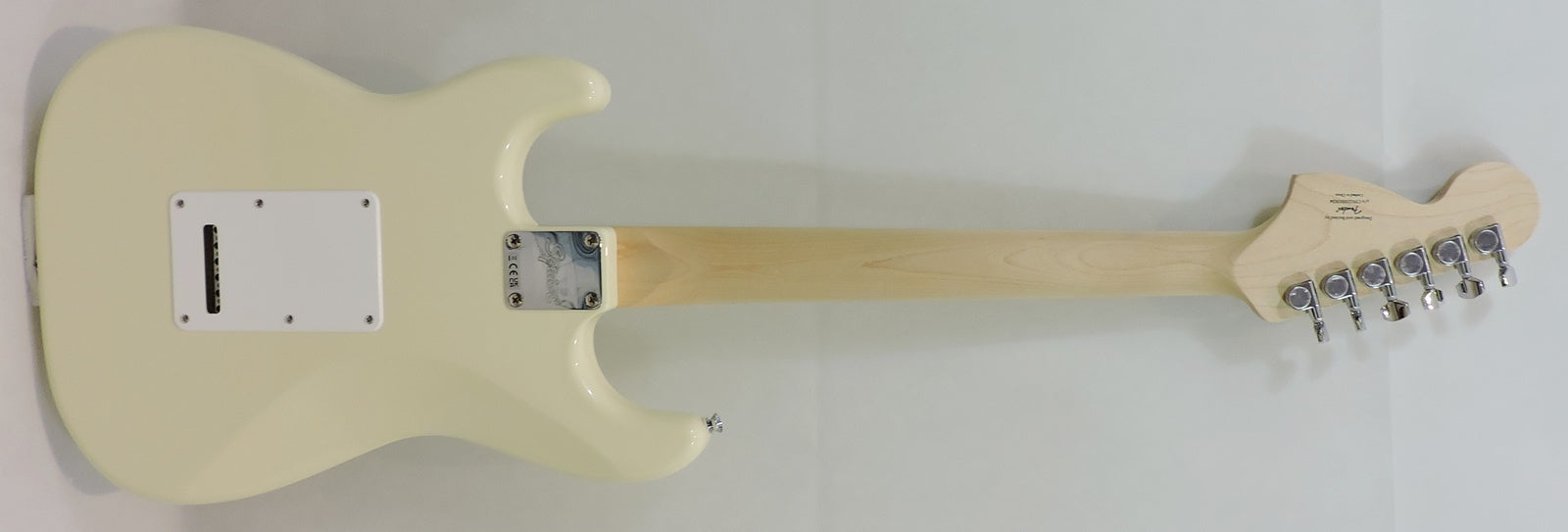 Squier Affinity Series Stratocaster. Olympic White